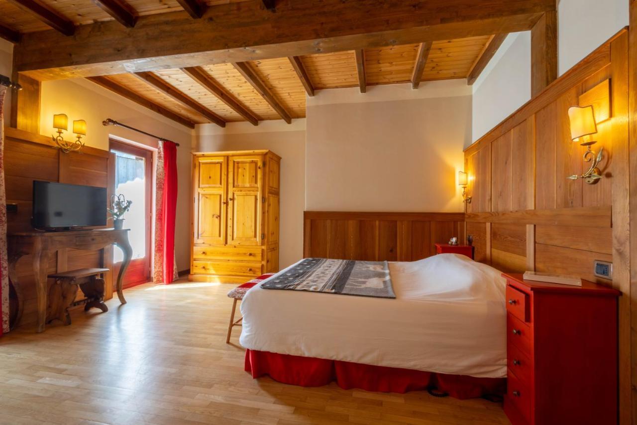 שמפולוק Alpine Forest Hotel מראה חיצוני תמונה