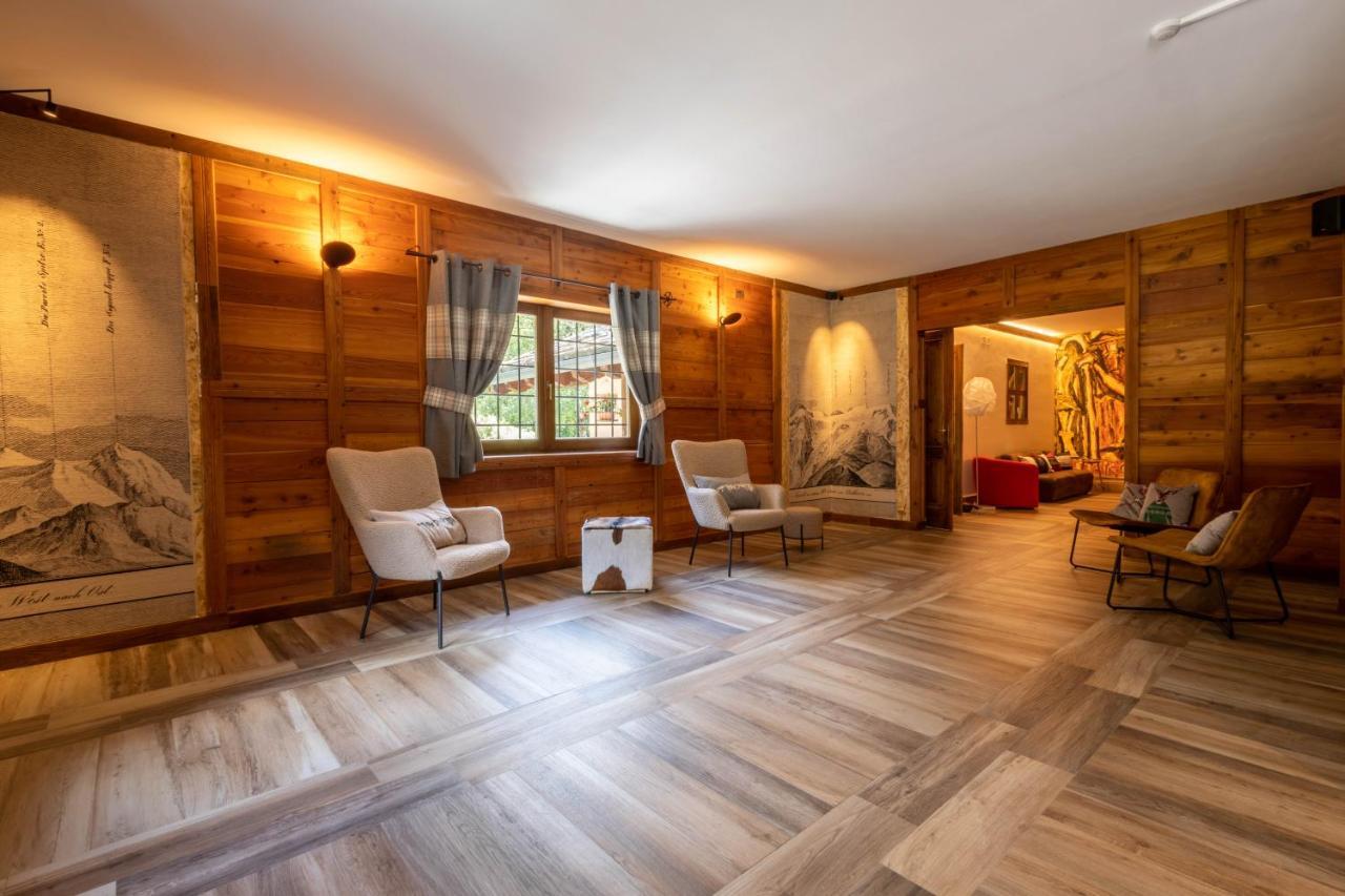 שמפולוק Alpine Forest Hotel מראה חיצוני תמונה