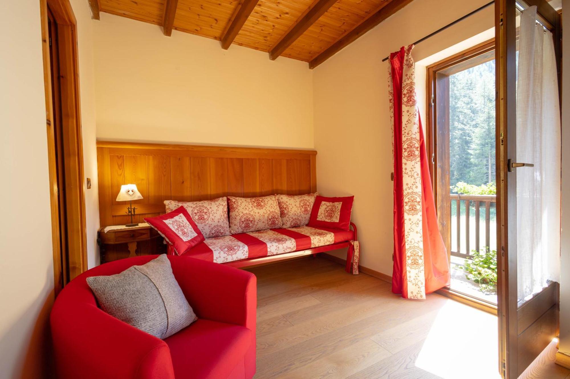 שמפולוק Alpine Forest Hotel מראה חיצוני תמונה