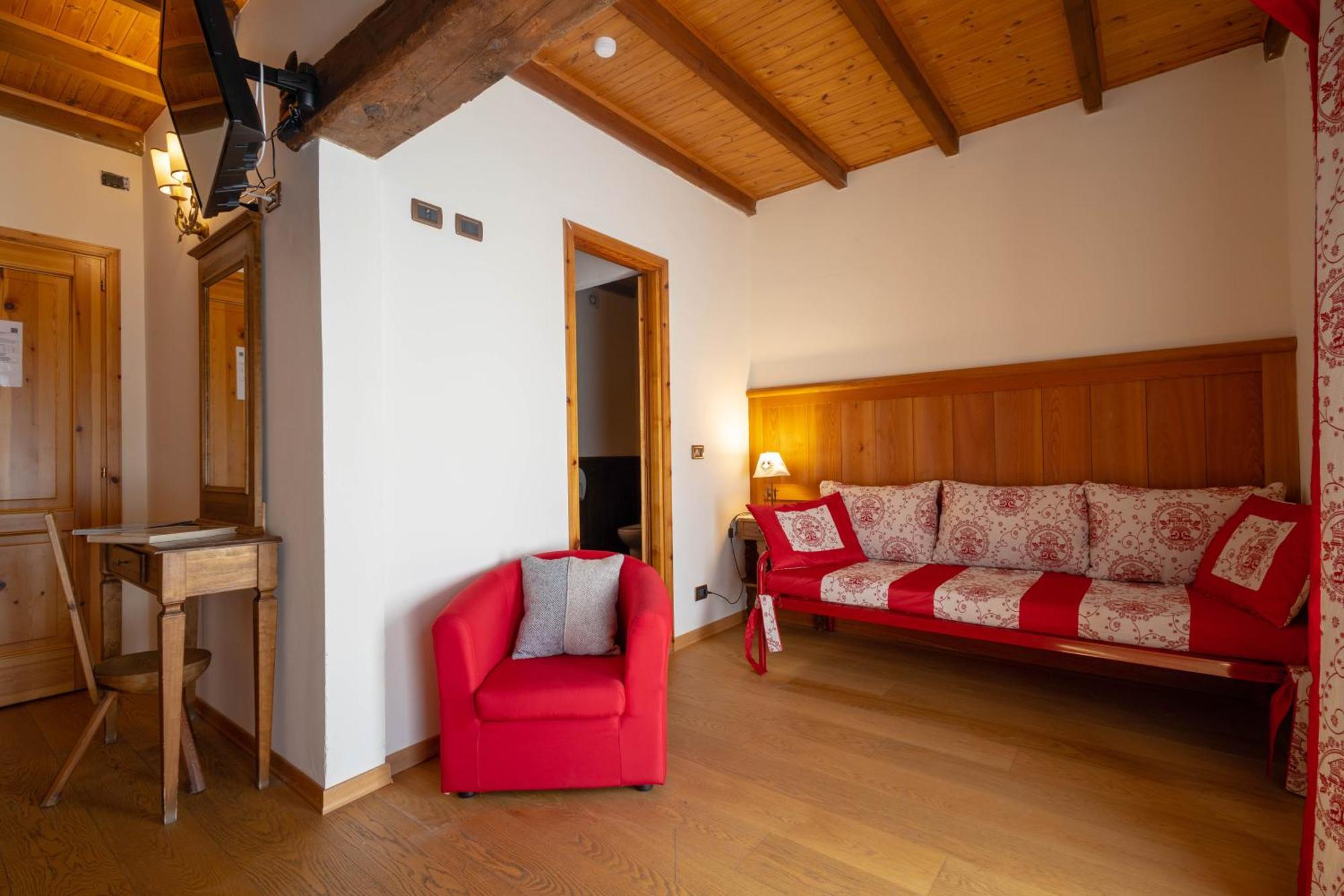 שמפולוק Alpine Forest Hotel מראה חיצוני תמונה