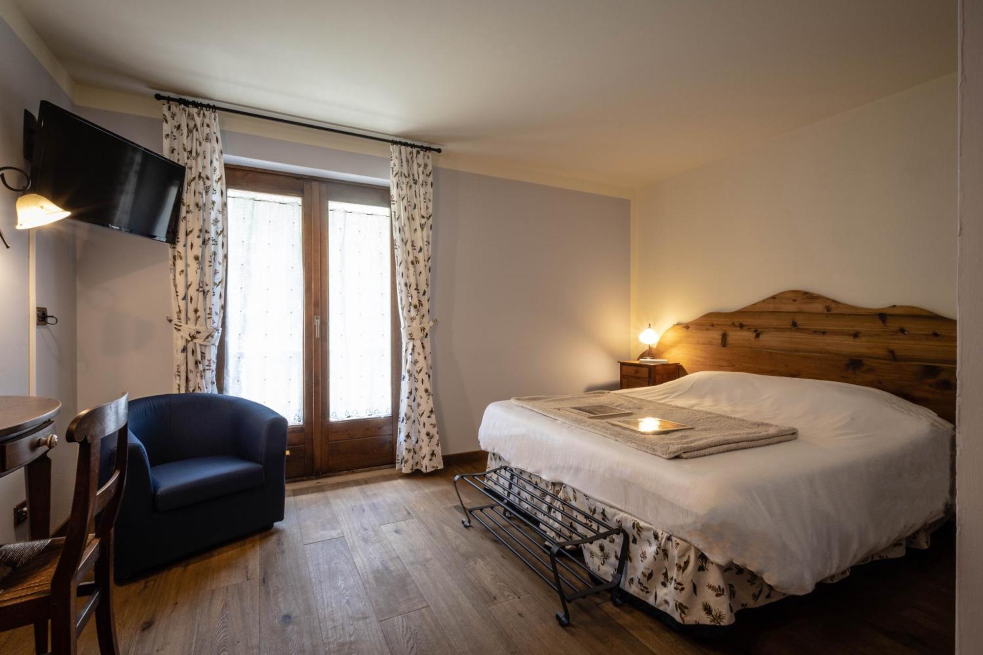 שמפולוק Alpine Forest Hotel מראה חיצוני תמונה